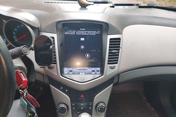 Used Chevrolet Cruze 2011 1.8L SE Automatic Audio And AC Panel