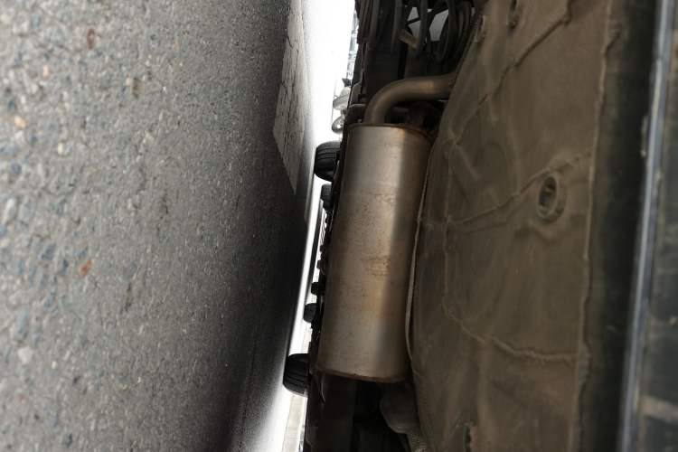 Used Chevrolet Cruze 2011 1.6L SE MT Transformers Edition Chassis Rear