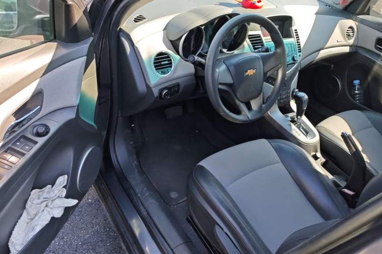 Used Chevrolet Cruze 2011 1.8L SE Automatic Driver Seat