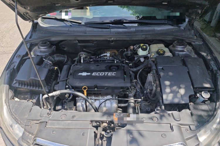 Used Chevrolet Cruze 2011 1.8L SE Automatic Engine Bay