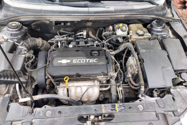 Used Chevrolet Cruze 2011 1.8L SE Automatic Engine Bay