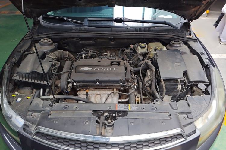 Used Chevrolet Cruze 2011 1.8L SE Automatic Engine Bay