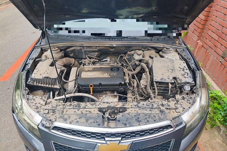 Used Chevrolet Cruze 2011 1.8L SE Automatic Engine Bay