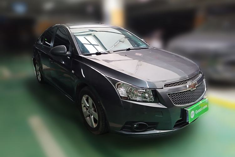 Used Chevrolet Cruze 2011 1.8L SE Automatic Front Right 45 Deg