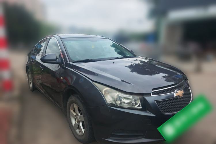 Used Chevrolet Cruze 2011 1.6L SL MT Front Right 45 Deg