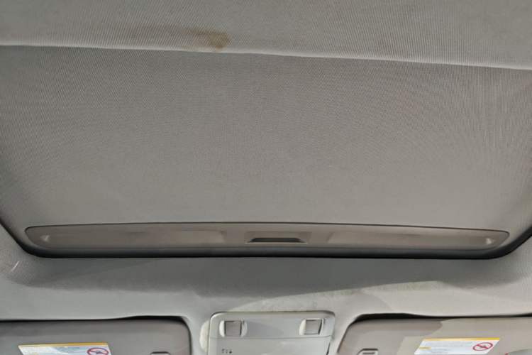 Used Chevrolet Cruze 2011 1.8L SE Automatic Headliner