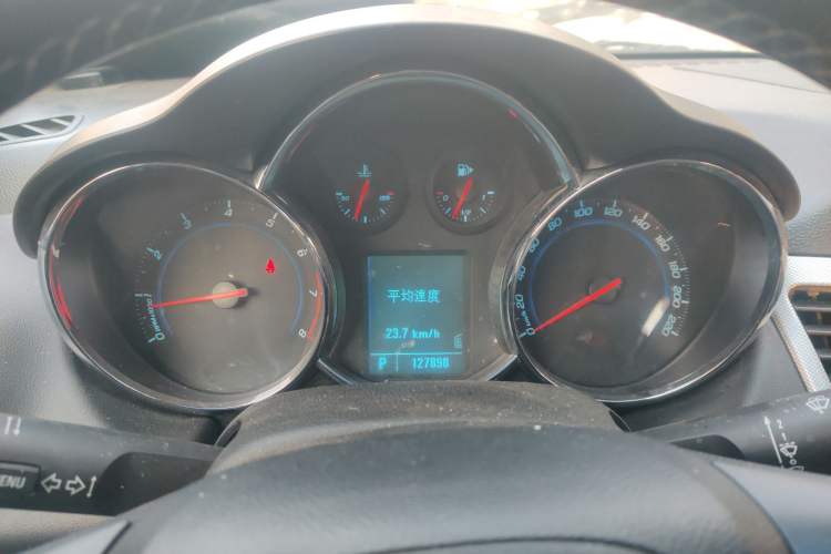 Used Chevrolet Cruze 2011 1.8L SX Automatic Transmission Instrument Cluster
