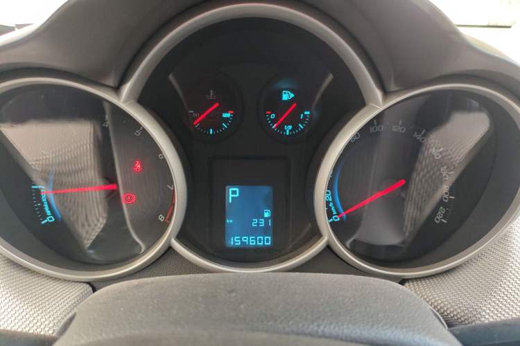 Used Chevrolet Cruze 2011 1.8L SE Automatic Instrument Cluster