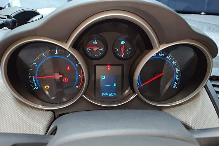 Used Chevrolet Cruze 2011 1.8L SE Automatic Instrument Cluster