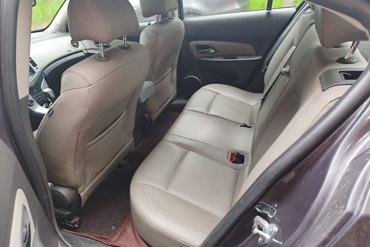 Used Chevrolet Cruze 2011 1.8L SE Automatic Left Rear Seat