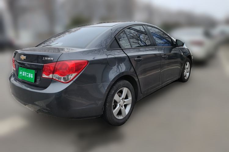 Used Chevrolet Cruze 2011 1.6L SE MT Transformers Edition Rear Right 45 Deg