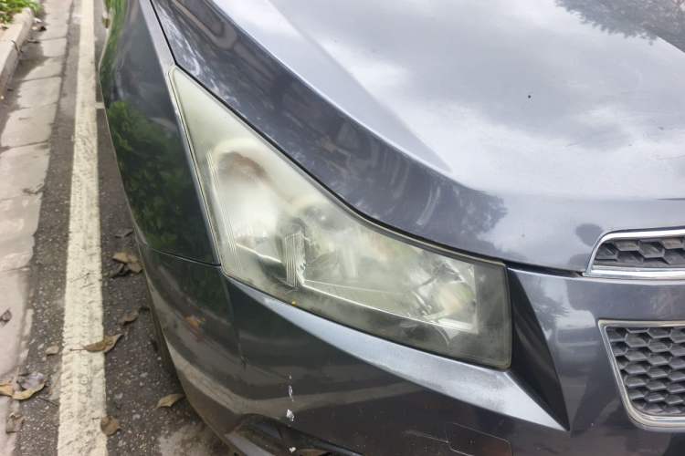 Used Chevrolet Cruze 2011 1.8L SE Automatic Right Front Headlight