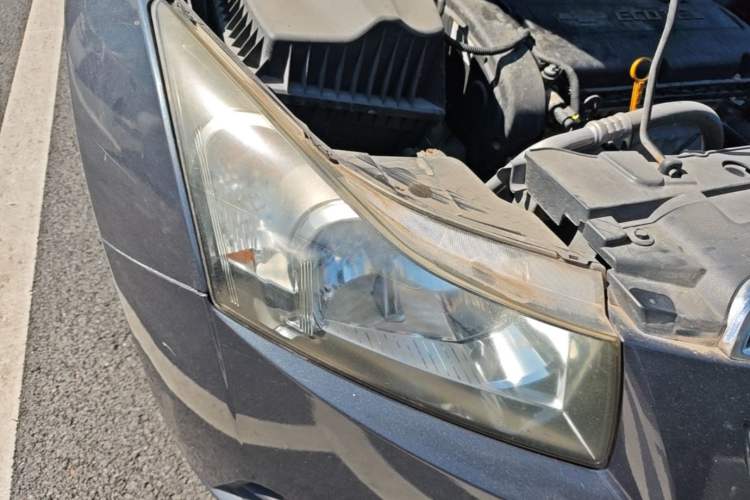 Used Chevrolet Cruze 2011 1.8L SE Automatic Right Front Headlight