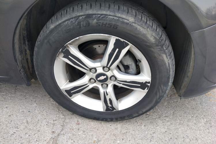 Used Chevrolet Cruze 2011 1.8L SE Automatic Right Front Wheel Hub