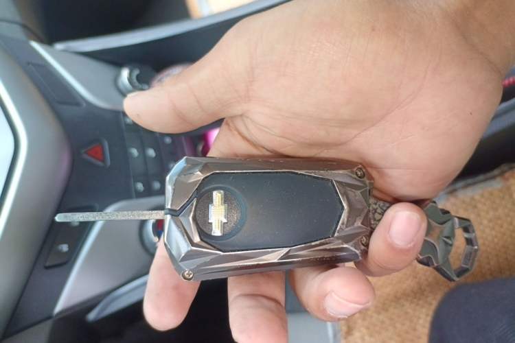 Used Chevrolet Cruze 2011 1.8L SE Automatic Vehicle Key
