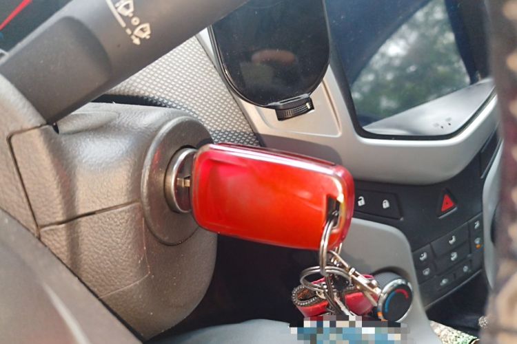 Used Chevrolet Cruze 2011 1.8L SE Automatic Vehicle Key