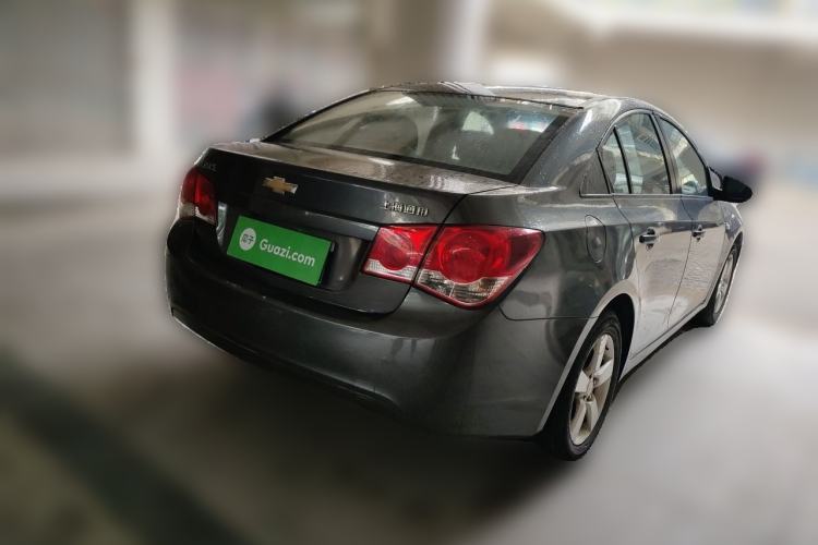 Used Chevrolet Cruze 2011 1.6L SE MT Transformers Edition Rear Right 45 Deg