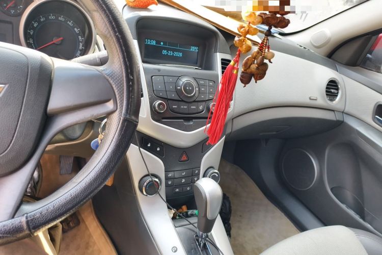 Used Chevrolet Cruze 2011 1.6L SE Automatic Audio And AC Panel