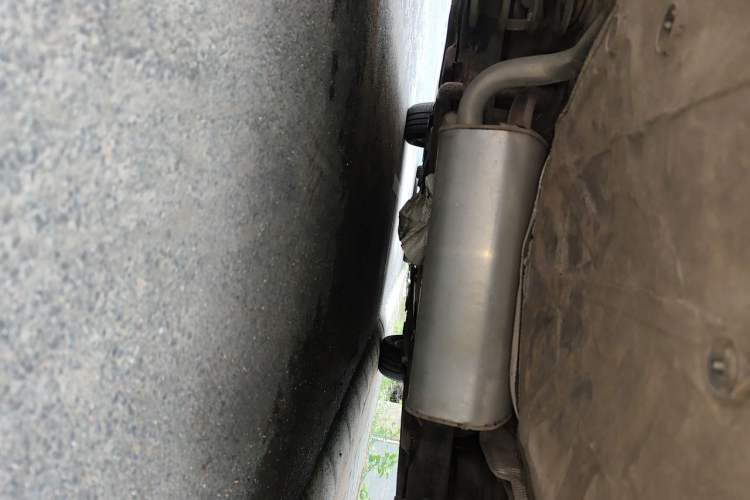 Used Chevrolet Cruze 2011 1.6T SE MT Chassis Rear