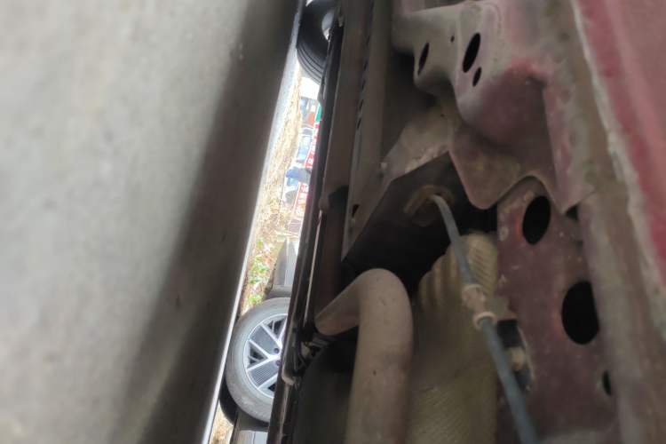 Used Chevrolet Cruze 2011 1.8L SE Automatic Chassis Rear Left
