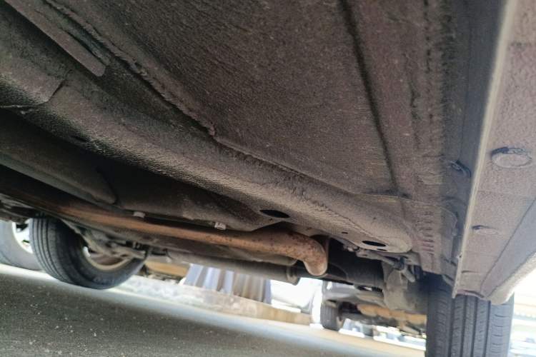 Used Chevrolet Cruze 2011 1.8L SE Automatic Chassis Rear Left