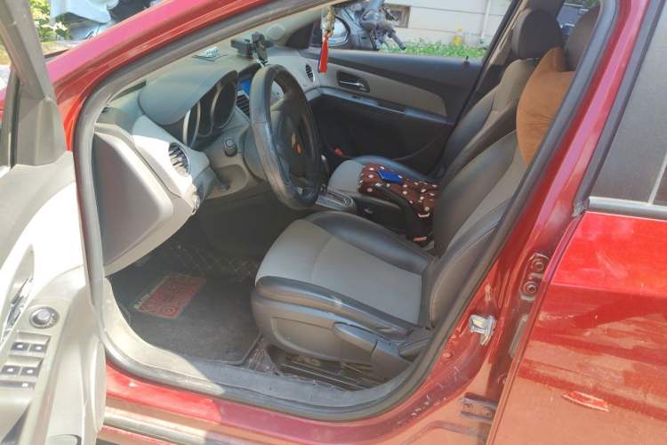 Used Chevrolet Cruze 2011 1.8L SE Automatic Driver Seat