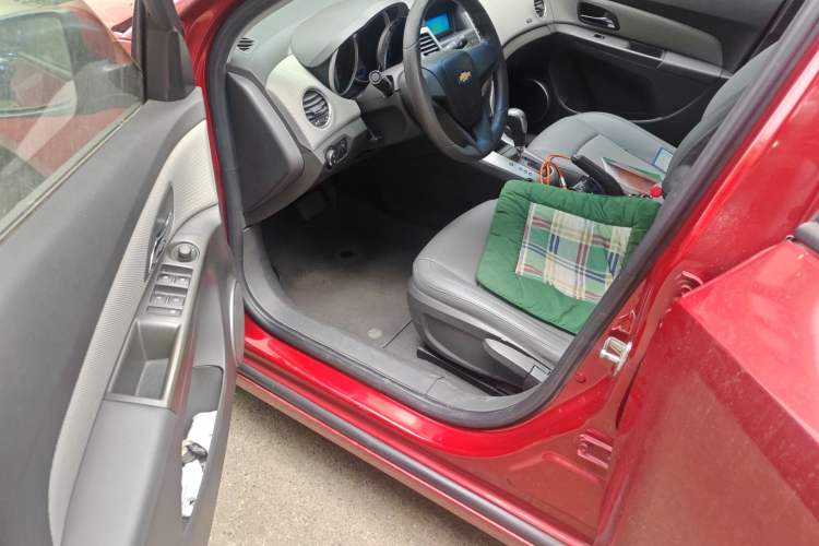 Used Chevrolet Cruze 2011 1.8L SE Automatic Driver Seat