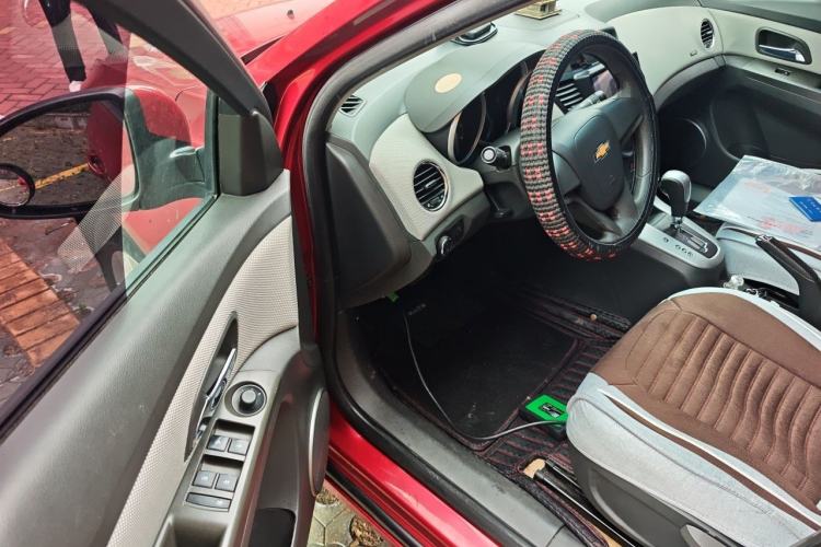 Used Chevrolet Cruze 2011 1.6L SE Automatic Driver Seat