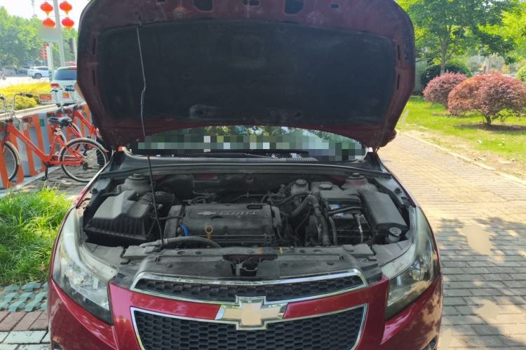 Used Chevrolet Cruze 2011 1.6L SE Automatic Engine Bay