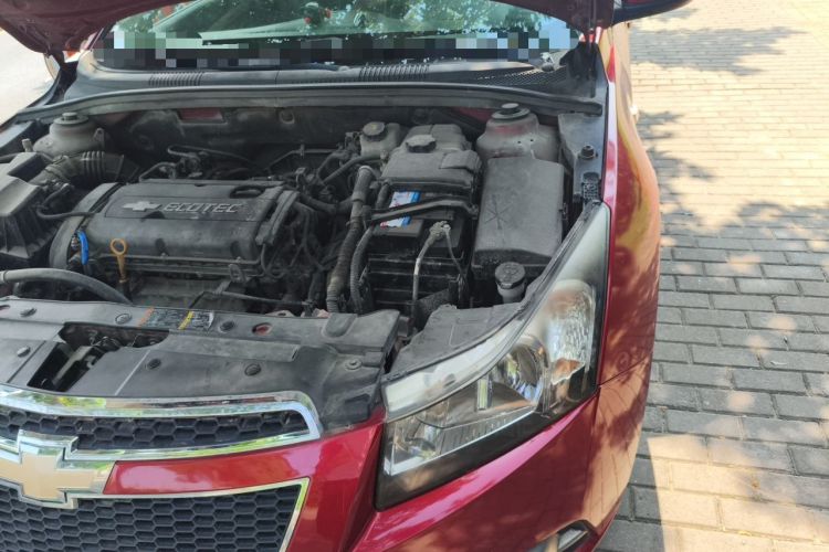Used Chevrolet Cruze 2011 1.6L SE Automatic Engine Bay Left