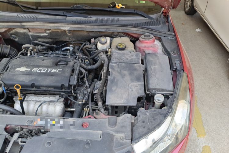 Used Chevrolet Cruze 2011 1.8L SE Automatic Engine Bay Left