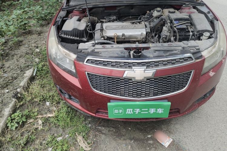 Used Chevrolet Cruze 2011 1.6L SL Grand Touring Edition Automatic Engine Bay Right