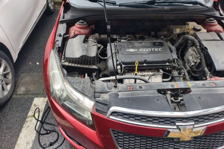 Used Chevrolet Cruze 2011 1.6L SE Automatic Engine Bay Right