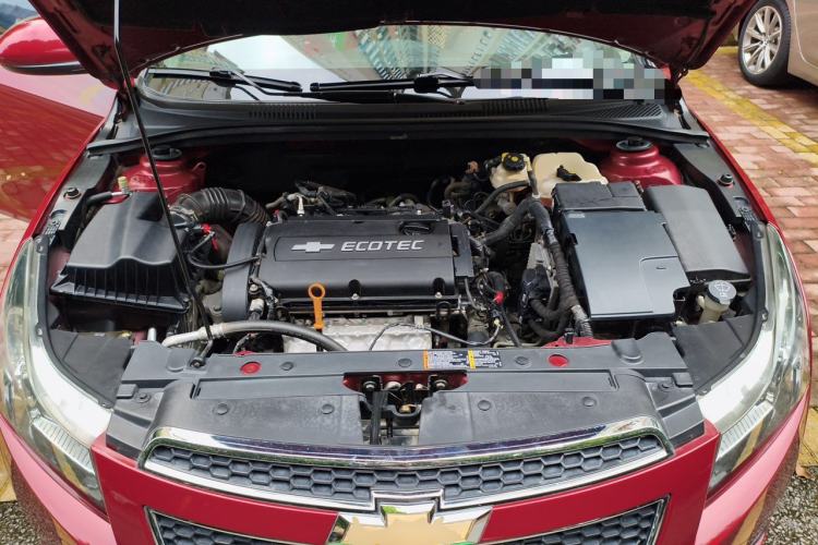 Used Chevrolet Cruze 2011 1.8L SE Automatic Engine Bay