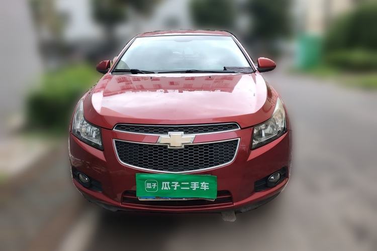 Used Chevrolet Cruze 2011 1.6T SE MT Front