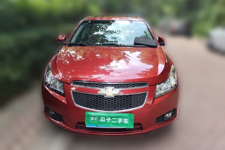 Used Chevrolet Cruze 2011 1.6L SE Automatic Edition – Transformers Version Front