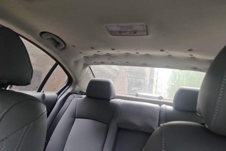 Used Chevrolet Cruze 2011 1.8L SE Automatic Headliner
