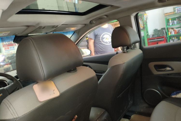 Used Chevrolet Cruze 2011 1.6L SE Automatic Headliner