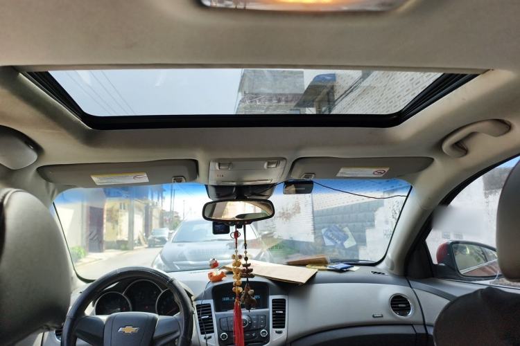 Used Chevrolet Cruze 2011 1.6L SE Automatic Headliner