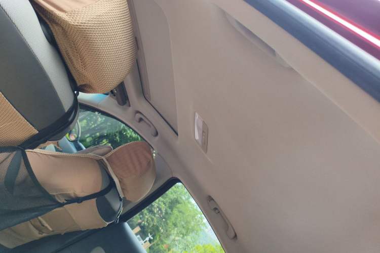 Used Chevrolet Cruze 2011 1.8L SE Automatic Headliner