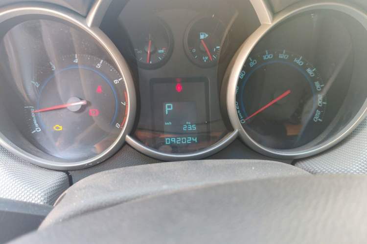 Used Chevrolet Cruze 2011 1.8L SE Automatic Instrument Cluster
