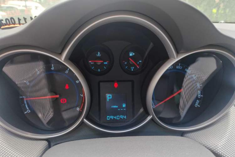 Used Chevrolet Cruze 2011 1.8L SE Automatic Instrument Cluster