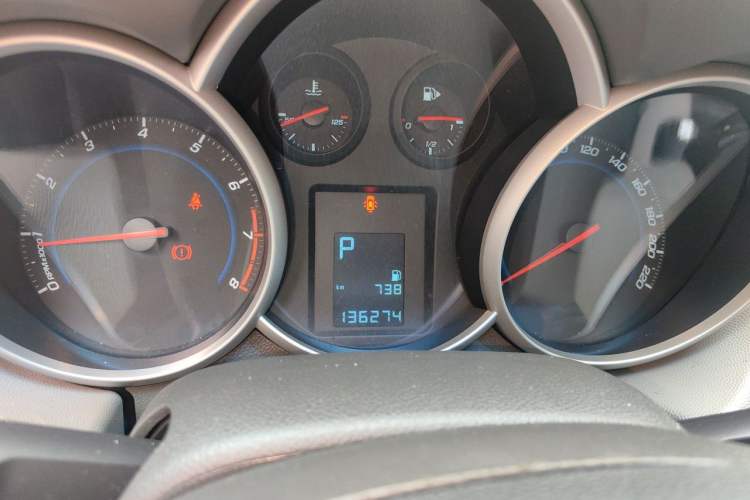 Used Chevrolet Cruze 2011 1.6L SL Grand Touring Edition Automatic Instrument Cluster