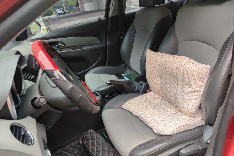Used Chevrolet Cruze 2011 1.6L SL Grand Touring Edition Automatic Left Front Seat