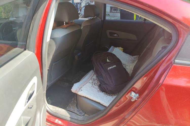 Used Chevrolet Cruze 2011 1.8L SE Automatic Left Rear Seat