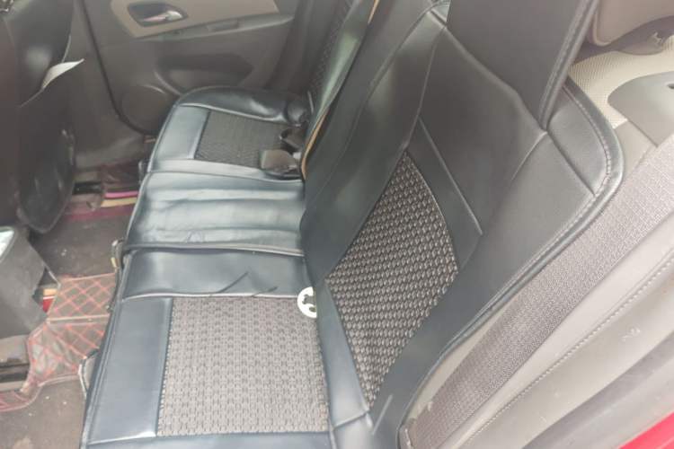 Used Chevrolet Cruze 2011 1.6L SL Grand Touring Edition Automatic Left Rear Seat