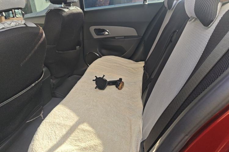 Used Chevrolet Cruze 2011 1.6L SE MT Transformers Edition Left Rear Seat
