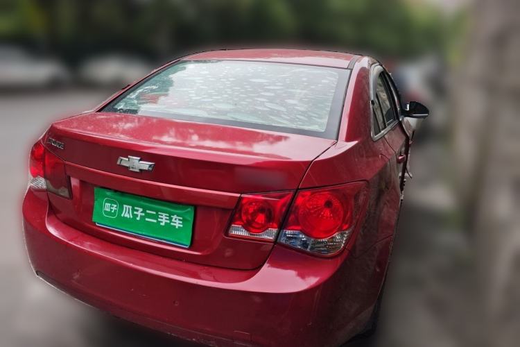 Used Chevrolet Cruze 2011 1.6L SE MT Transformers Edition Rear Right 45 Deg