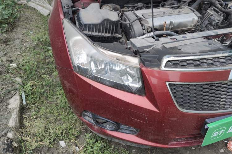 Used Chevrolet Cruze 2011 1.6L SL Grand Touring Edition Automatic Right Front Headlight