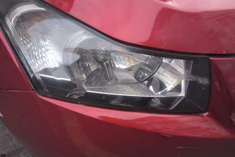 Used Chevrolet Cruze 2011 1.6L SE Automatic Right Front Headlight